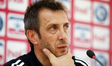 Νιόπλιας: “Εμείς το φαβορί…” (vids)