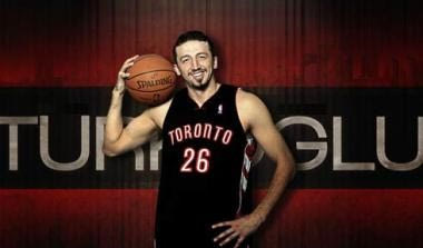 Έργα και ημέρες (ή νύχτες) του Hedo Turkoglu (vid)