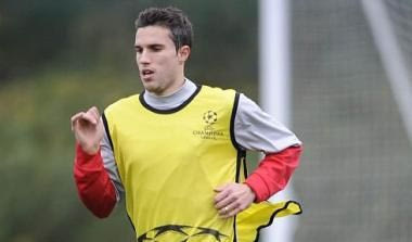 Επέστρεψε στις προπονήσεις ο Φαν Πέρσι (vid)