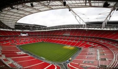 Αλλάζουν χορτάρι στο Γουέμπλεϊ για ενδέκατη φορά σε τρία χρόνια!