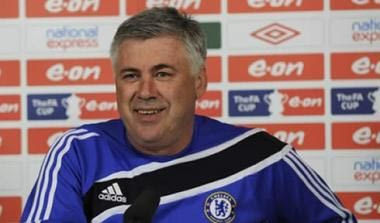 Στην αναμονή για Τόρες η Τσέλσι