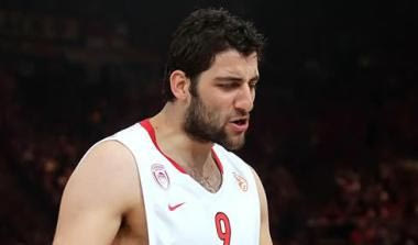 Χτύπησε και ο Μπουρούσης