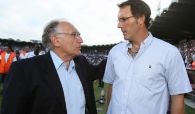 Το “μπαλάκι” στον Μπλαν για την εθνική Γαλλίας