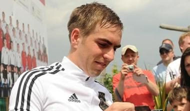 Πήρε το περιβραχιόνιο ο Λαμ