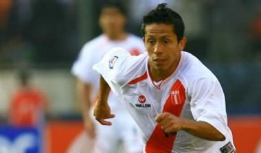 Yπογράφει στην Μπάρι ο Μερίνο (vid)