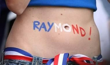 Οι μισοί Γάλλοι συμφωνούν με τις επιλογές Ντομενέκ