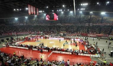 Αντιπαράθεση αιωνίων για τα… αποδυτήρια του ΣΕΦ