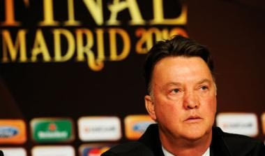 Φαν Χάαλ: “Κορυφαίος ο Μουρίνιο, μας ευνόησε η διαιτησία”