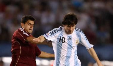 Τα ερωτηματικά για τον Μέσι και οι αντικρουόμενες απόψεις