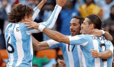 Αμφίβολος ο Σάμουελ με την Ελλάδα