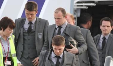 Επέστρεψαν σιωπηροί οι Άγγλοι διεθνείς (vid)