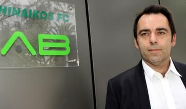 Ο Μενέσες επικεφαλής της ομάδας σκάουτινγκ