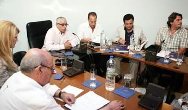 Οικονομίδης: “Εξοντώνεται το μπάσκετ”