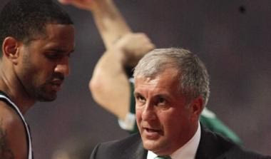 “Κάνε δηλώσεις, εμείς είμαστε Παναθηναϊκός”