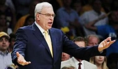 Σκέφτεται να εγκαταλείψει ο Phil Jackson (vid)