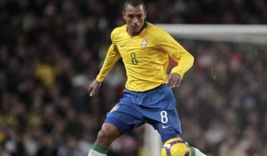 Στο πλευρό του Κακά, ο Ζιλμπέρτο