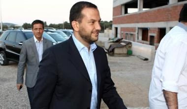 Τα είπαν με τον Υφυπουργό Περιβάλλοντος για το γηπεδικό Αδαμίδης και Χατζηχρήστος