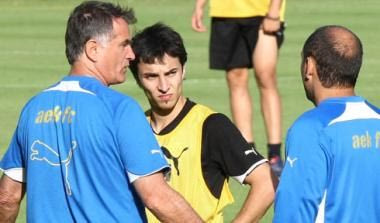 Σκόκο: “Σκέφτομαι μόνο την ΑΕΚ”. Το contra.gr στην Αυστρία (vids)