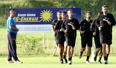 Μπάγεβιτς: “Είμαστε μια γροθιά. Μου θυμίζει την ΑΕΚ των τίτλων”