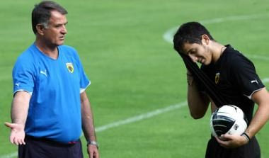 Πειράγματα και ατάκες Μπάγεβιτς-παικτών στην απογευματινή προπόνηση