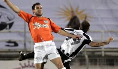 Ανακοίνωσε τρεις ο Πιερικός, τέλος ο Χατζηζήσης