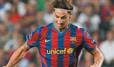 Συνεχίζει στην Μπαρτσελόνα ο Ιμπραήμοβιτς