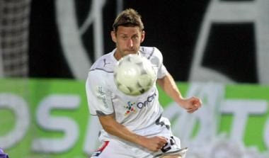 Υπέγραψε ο Αμπράμοβιτς, ανανέωσε ο Κάλαϊτζιτς