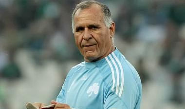 Βασίλης Κωνσταντίνου για γενικός αρχηγός