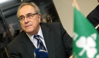 Οι πρώτες κινήσεις Κωνσταντόπουλου