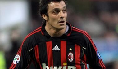 Ανανέωσε ο Οντο στη Μίλαν