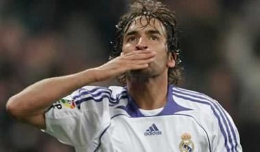 Υπέγραψε στη Σάλκε ο Ραούλ γράφουν οι Γερμανοί (vids)