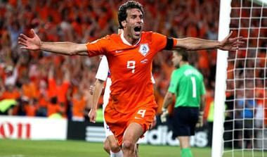 Φαν Νιστελρόι και Κούμαν “βλέπουν” Ισπανία νικήτρια!