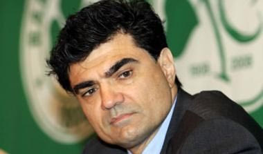 Τζίγκερ: “Δεν δέχομαι να βάζουμε χαμηλότερα τον πήχη από τον Ολυμπιακό”