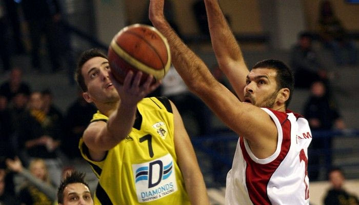 Επελαύνουν Ίκαροι και Απόλλωνας, νίκησε η ΑΕΚ