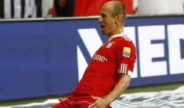 Κορυφαίος παίκτης στη Γερμανία ο Ρόμπεν (vid)