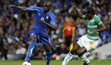 Στο Μάντσεστερ ο Μπαλοτέλι για να υπογράψει, δηλώθηκε στους “25” ο Ρομπίνιο