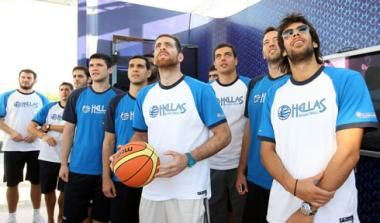 Μαζί Αμερικάνοι και Έλληνες σε εκδήλωση στο ΟΑΚΑ (pics+vids)