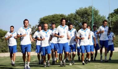 Αποχή και υποσχέσεις πληρωμών στην Κέρκυρα