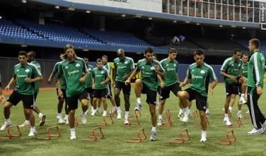 Ενσωματώθηκε και προπονήθηκε ο Μπουμσόνγκ