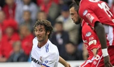 Φιλική ισοπαλία κόντρα στη Σταντάρ Λιέγης (vid)