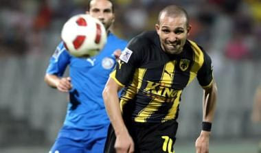 “Δεν ανανεώνει με την ΑΕΚ ο Τζιμπούρ” γράφουν οι Αλγερινοί