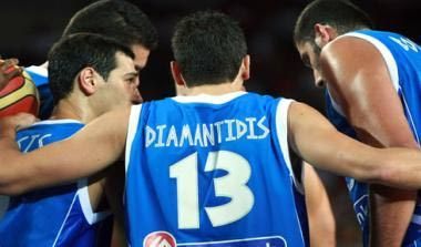 Ενωμένοι στα δύσκολα…