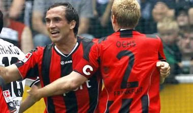 5η αγ.: Σεφτέ στις νίκες η Σάλκε, σκόραρε ο Γκέκας (vid)