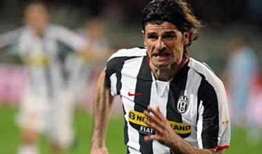 Απολογήθηκε για τη χειρονομία ο Ιακουίντα (vid)