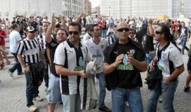“Ασπρόμαυρη” κατάληψη στο Μπριζ