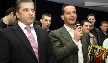 Νέα δέσμευση Γκάμαρη για χρήματα