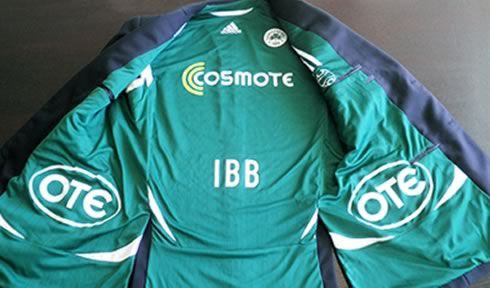 Αυτό είναι το σακάκι του Γιάννη Βαρδινογιάννη (pics)