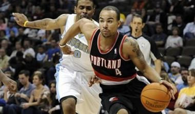 Από τους Blazers στους Hornets ο Bayless