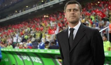 Απέναντι στον γνώριμο Δερμιτζάκη