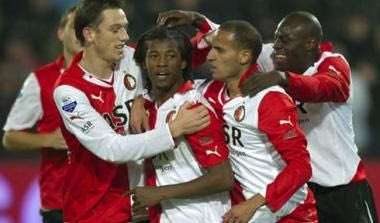 Φέγενορντ: Μεταξύ γλίσχρου παρόντος και εύπορου μέλλοντος